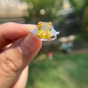 Yellow Stone Ring